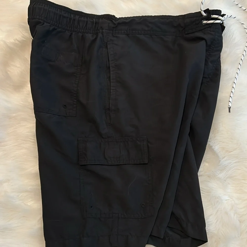 Goodfellow men's size large black swimsuit